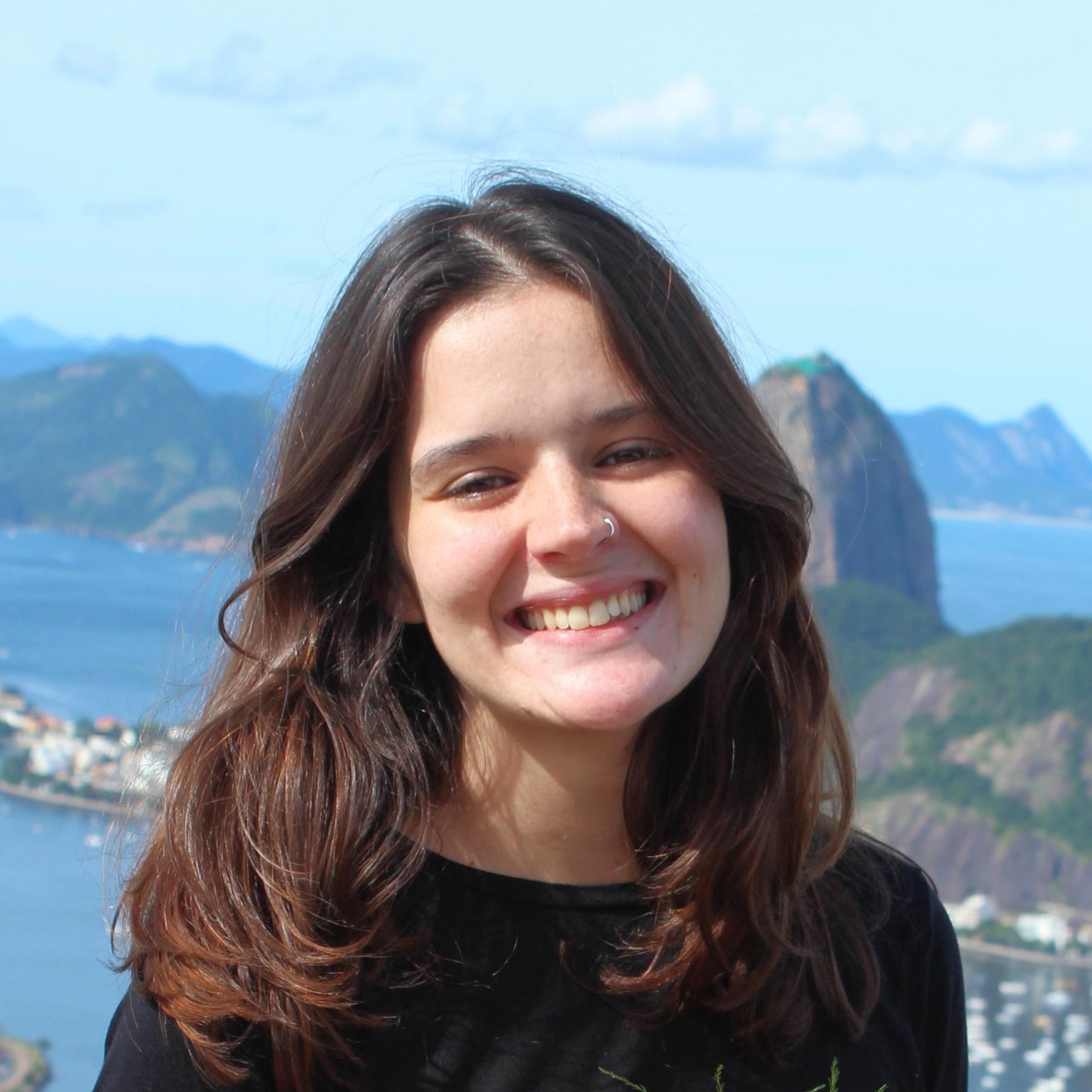 Luiza Azevedo